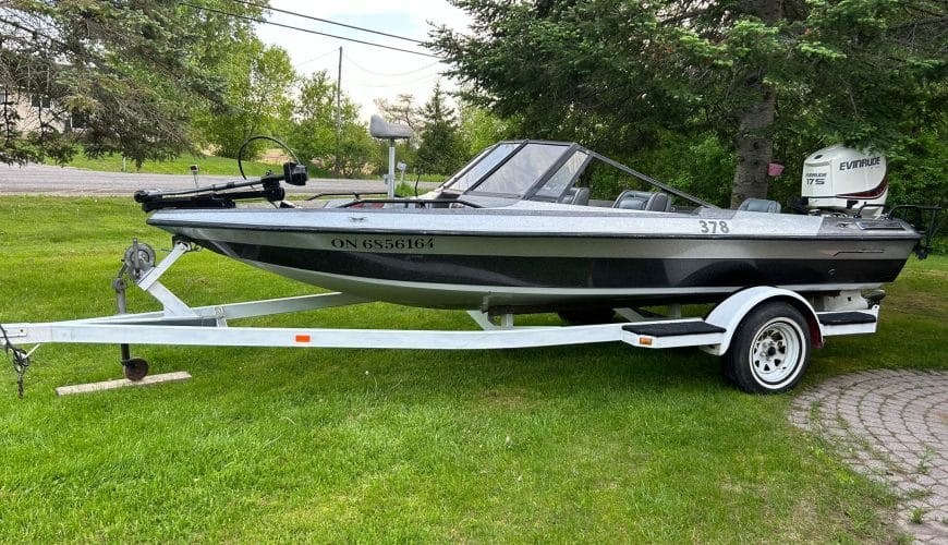 Javelin Boat 378 Fish/Ski