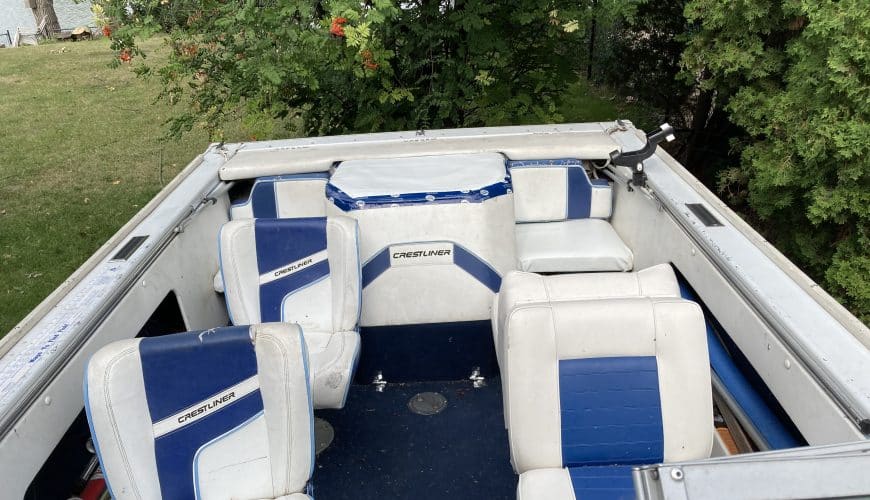 1992 crestliner phantom 17 ft fish/ski