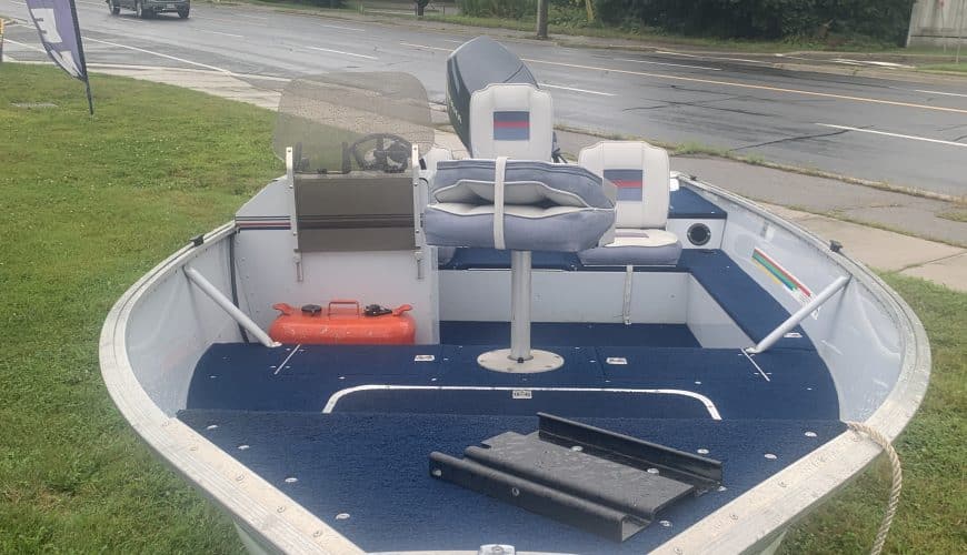 1989 17′ Springbok Pro Series170 Fish & Ski w80 Hp Yamaha 4 stroke & EZ loader trailer