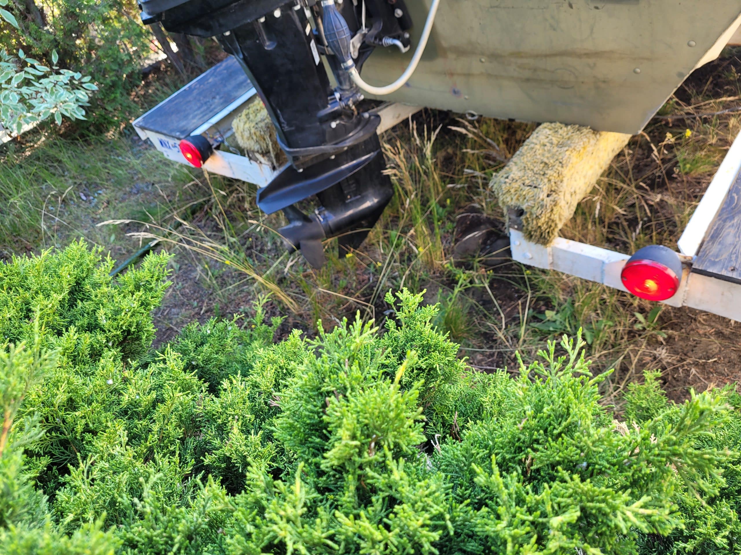 16 Foot Lowe Fishing Boat and Trailer with Everything