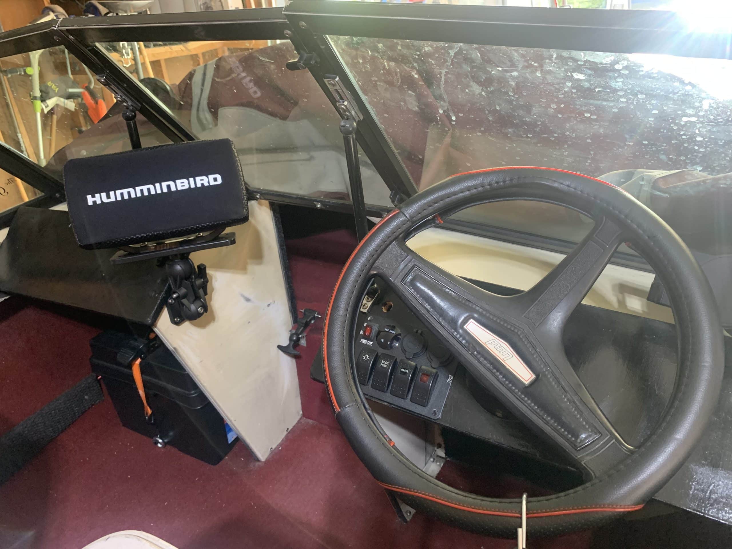 Lund VFR Fishing Boat