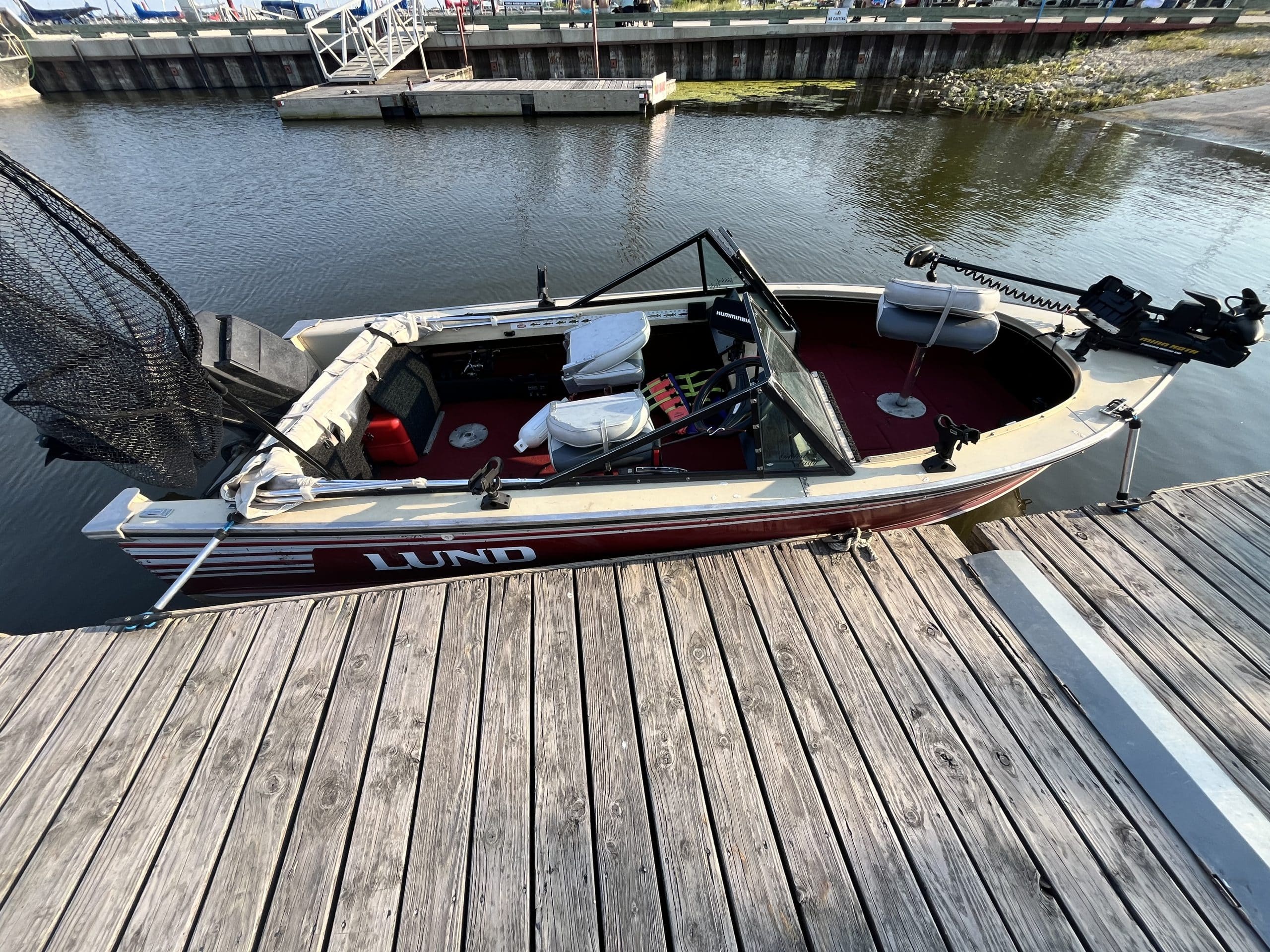 Lund VFR Fishing Boat