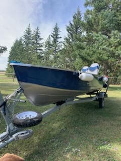 Immaculate Aluminum Fishing Boat Pkg. ready to go!