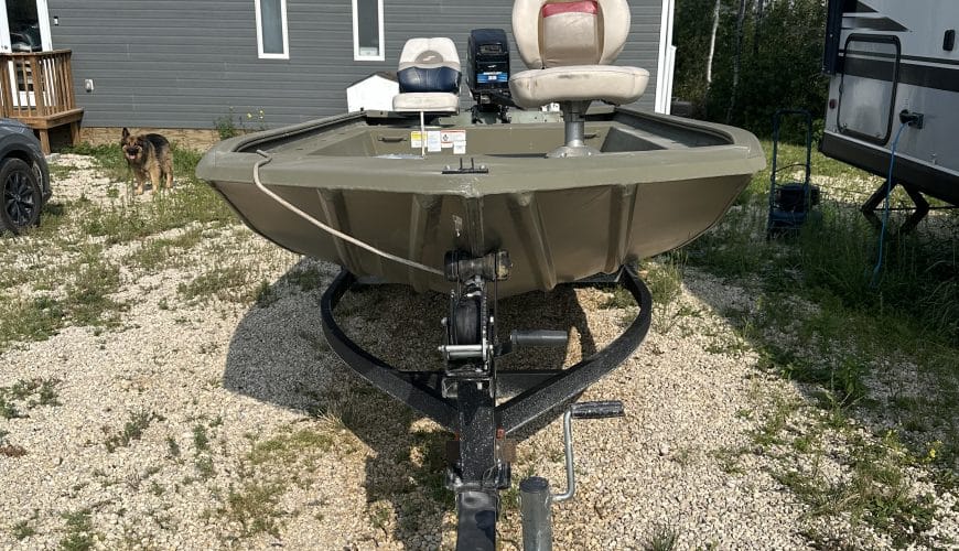 2018 Tracker Grizzly 1754, with an late 90’s mercury seapro 55hp and trailer