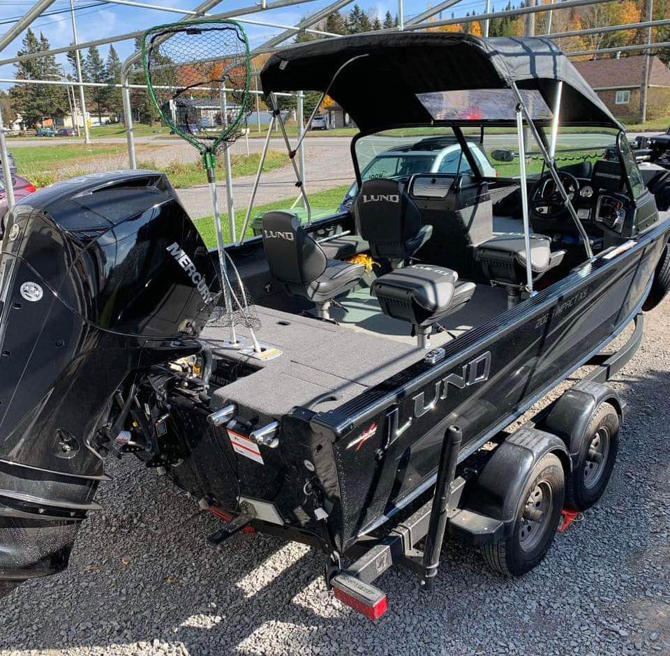 fishing boat 2020 Lund impact xs 2025