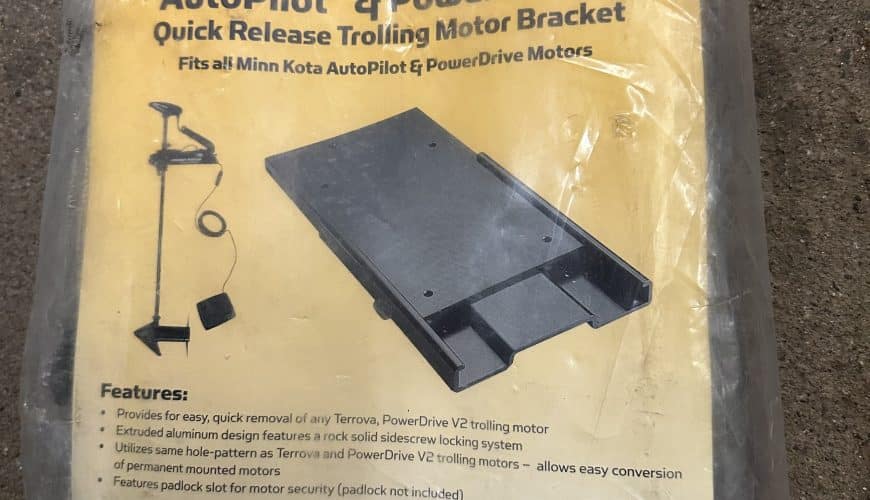 Trolling motor quick release bracket