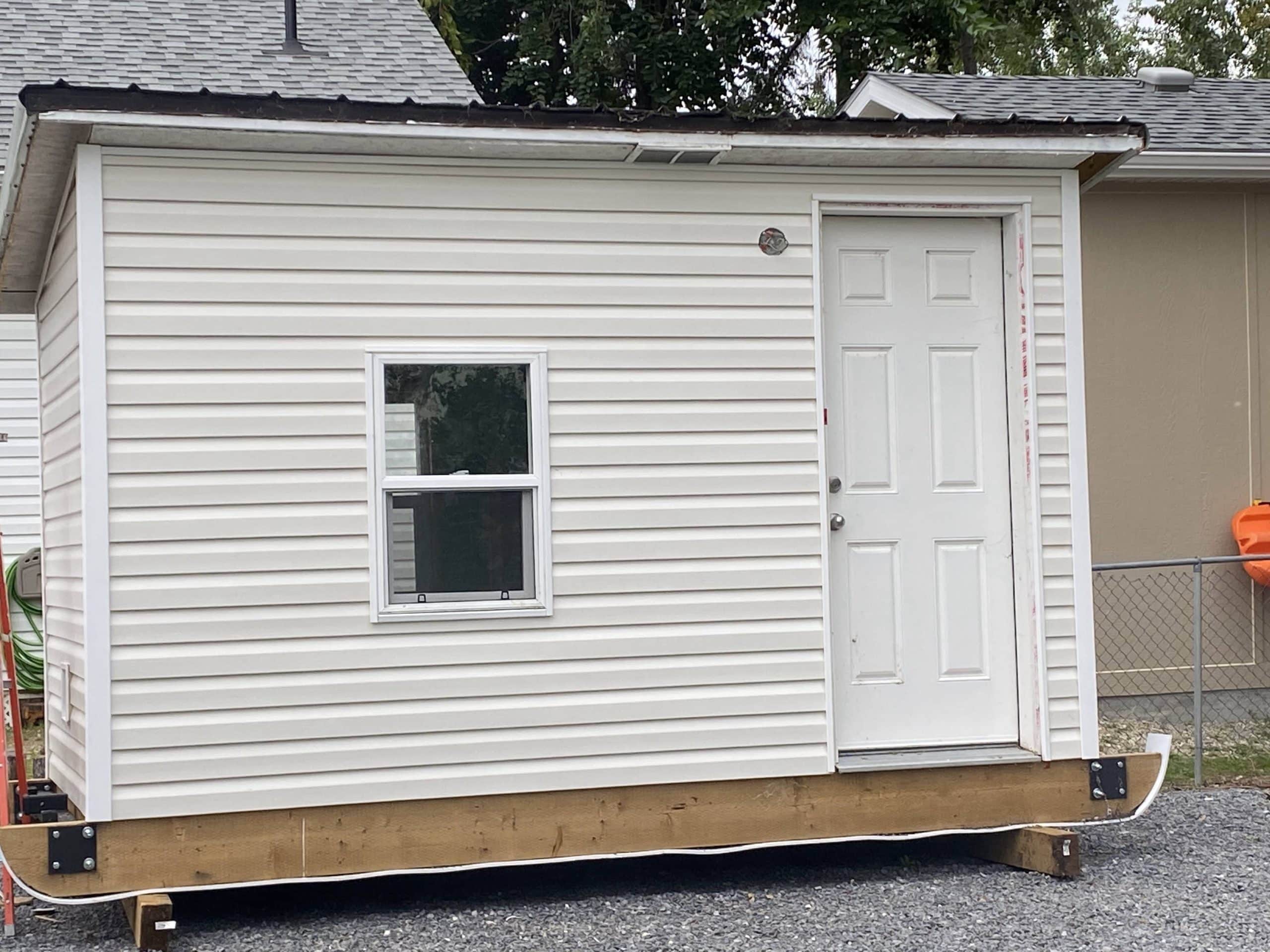 6 x12 Ice fishing shack