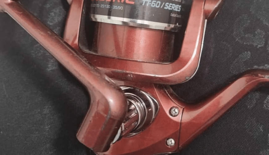 FISHING REEL LOT