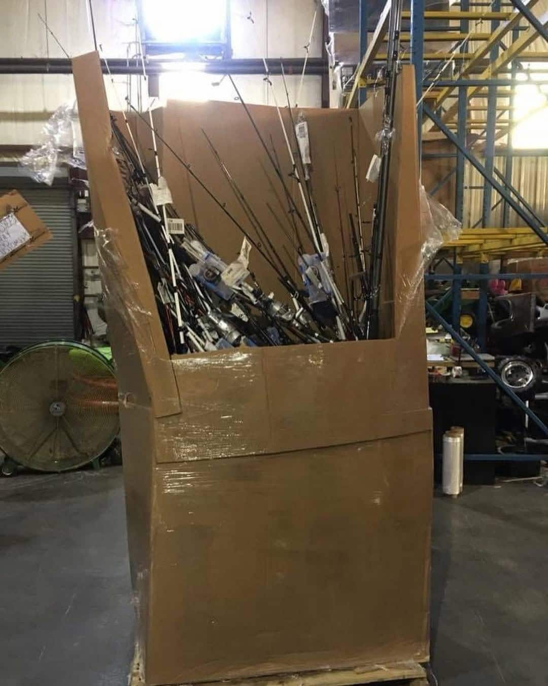 Fishing Equipment Pallets ( 200 pieces)